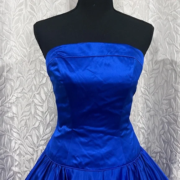 Royal blue strapless gown prom dress NWT size 2 - Picture 4 of 14